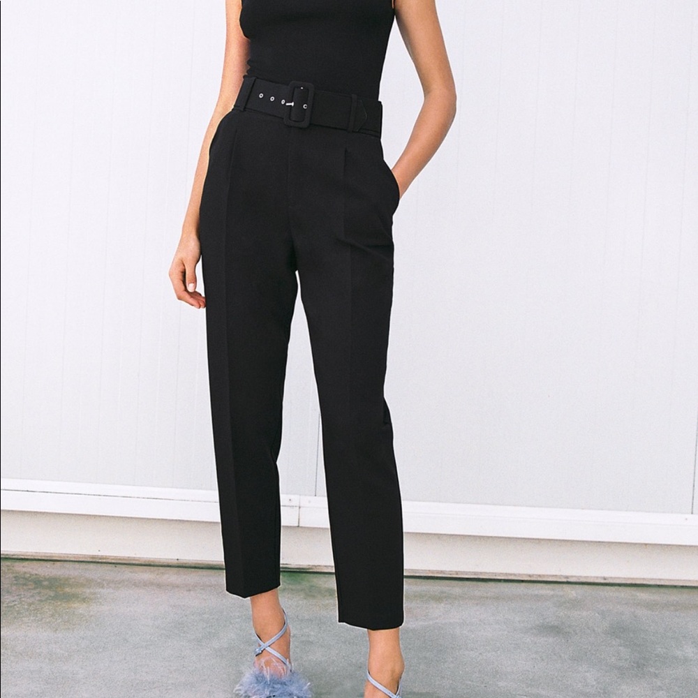 Zara classic high rise pant with belt